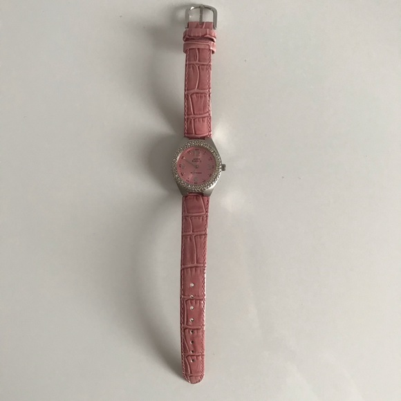 COPY - NWOT Anne Klein Women’s Faux Diamond Pink Genuine Leather Strap Watch Y2… - Picture 4 of 13